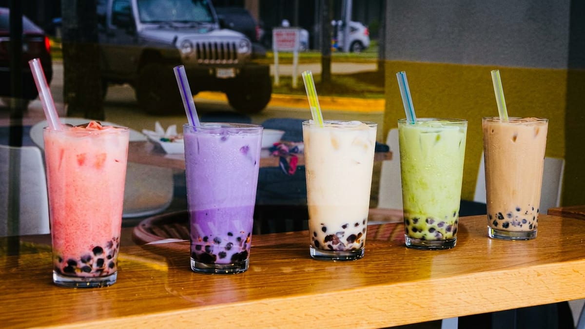 Boba milk tea, six flavors